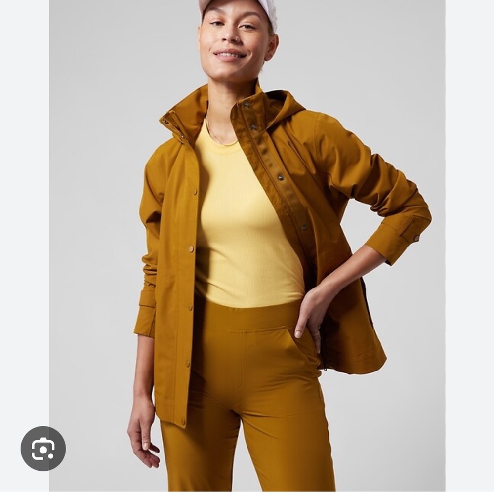 Athleta Rainout Sutro Brass Yellow Trench Jacket